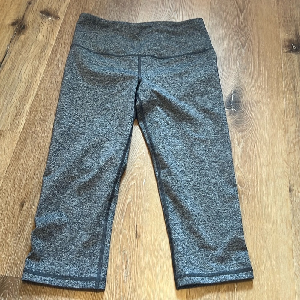 Victoria's Secret VSX Sport Heather Grey Crop XS